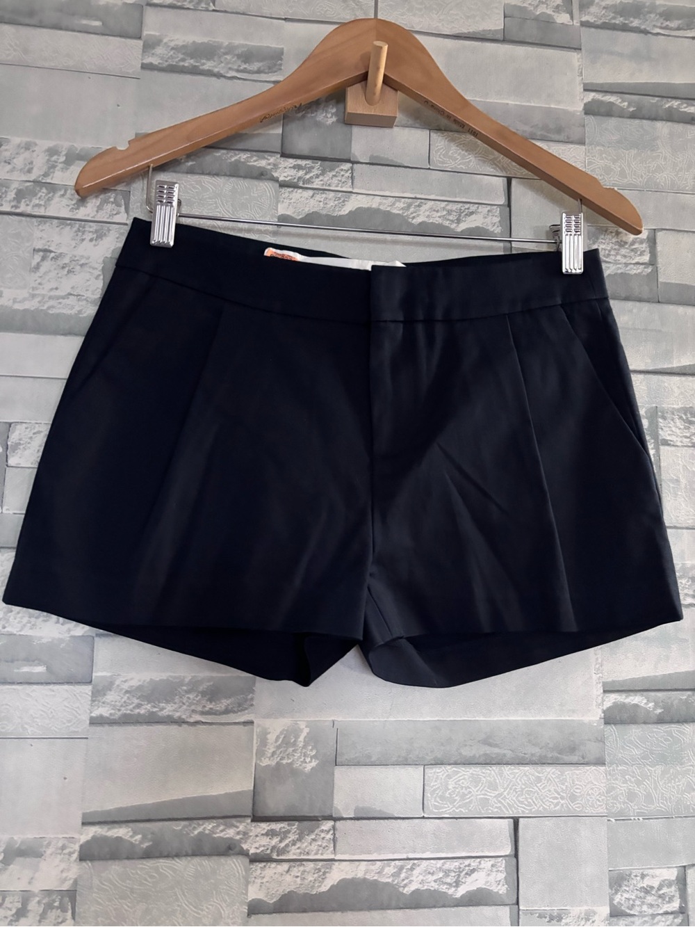 Everlane Black High-Waist Tailored Shorts